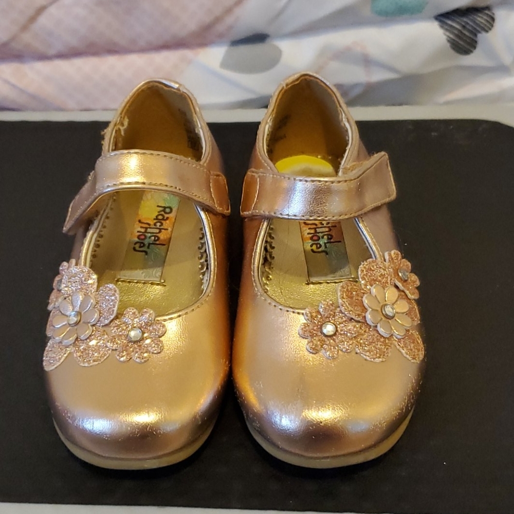 Rose gold dress shoes toddler girls size 5